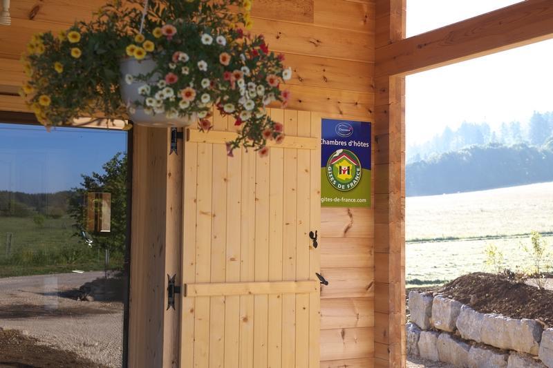 Chambres D'Hotes - Les Dolines La Chaux  Экстерьер фото
